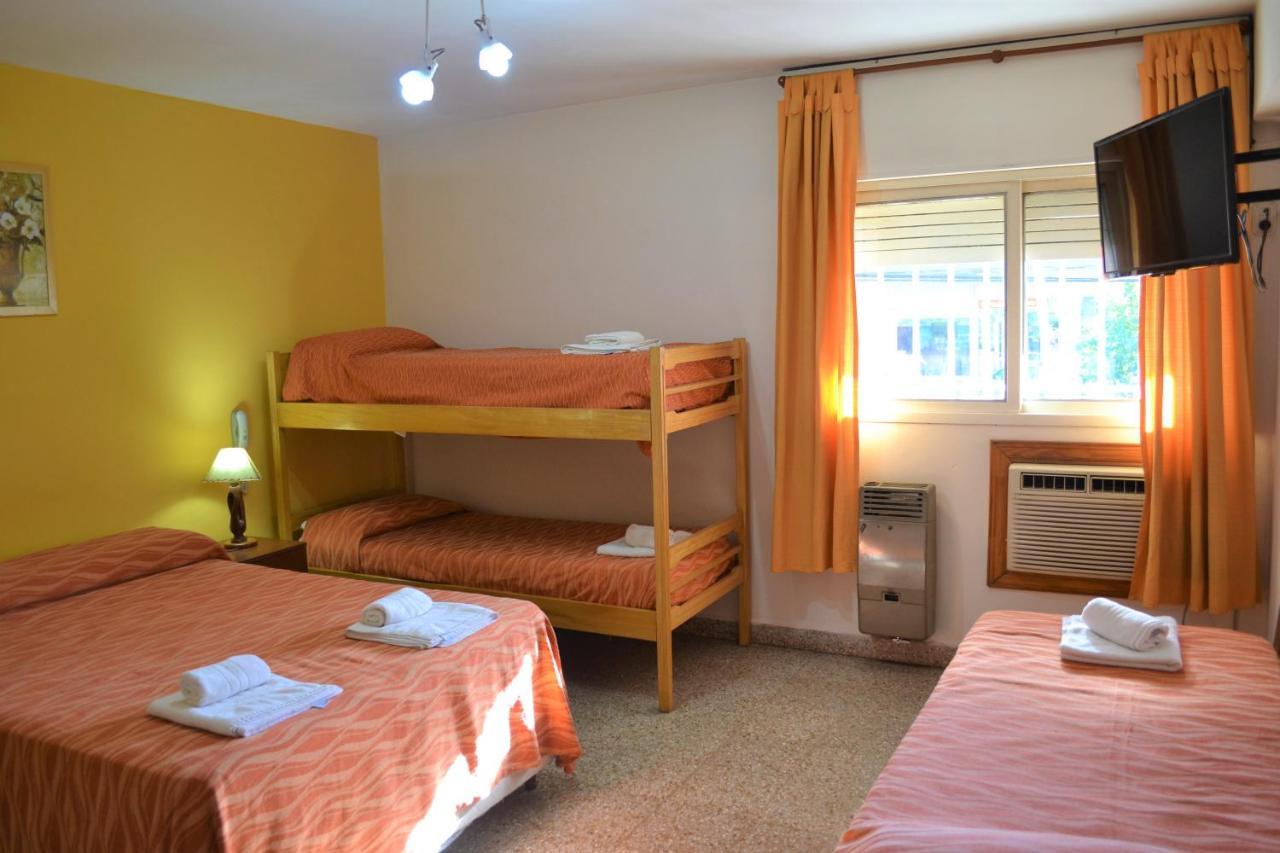 Hotel Brisas Villa Carlos Paz Kültér fotó