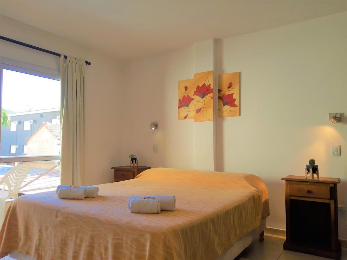 Hotel Brisas Villa Carlos Paz Kültér fotó