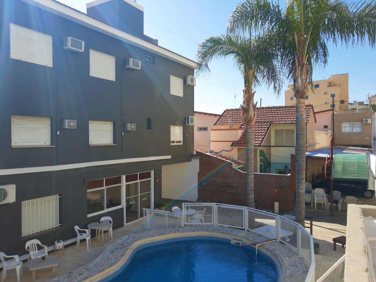 Hotel Brisas Villa Carlos Paz Kültér fotó