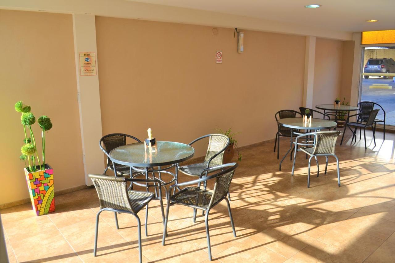 Hotel Brisas Villa Carlos Paz Kültér fotó